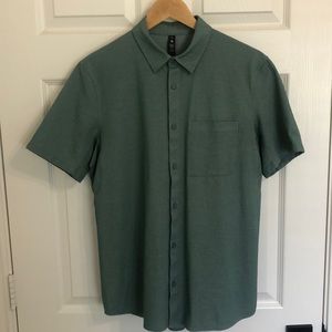 Lululemon Commission Short Sleeve Shirt